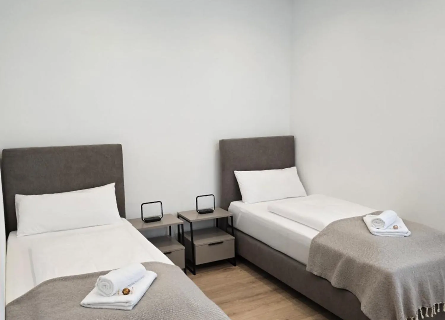 Apartment Mit Voll Ausgestatetter Kueche, Badewanne, Balkon, Parkplatz Vor Dem Haus, Ruhig Gelegen, Ada5 Kulmbach